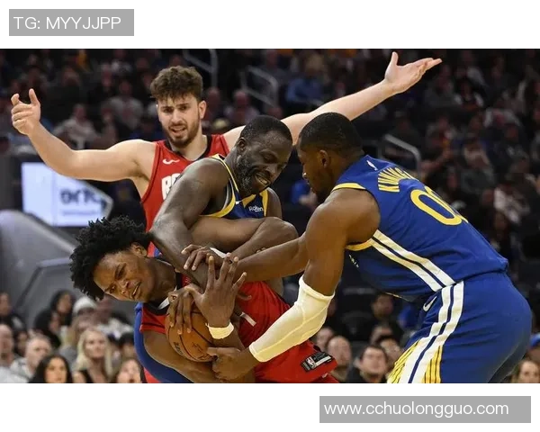 火箭队与灰熊队精彩对决12月16日比赛录像回顾与分析