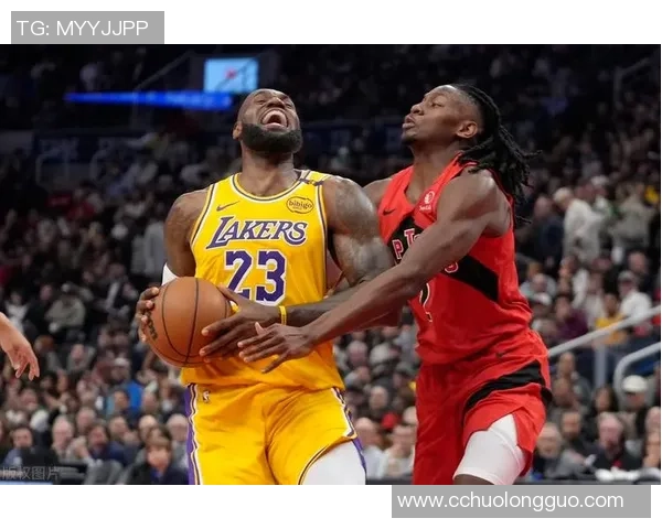 火箭与湖人激战回顾10月21日精彩比赛录像分析与亮点总结